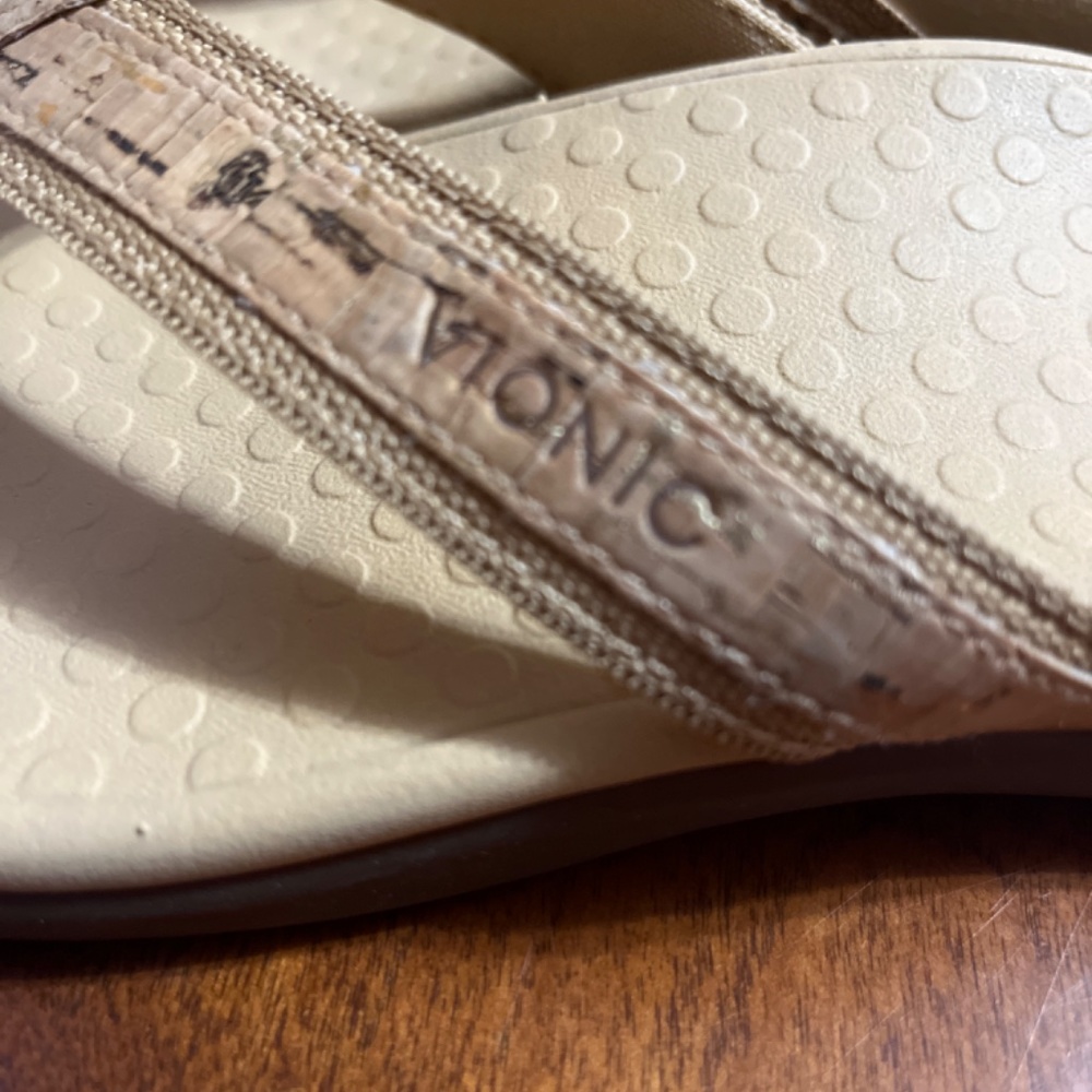 Vionic - Tide II - Picture 3 of 4